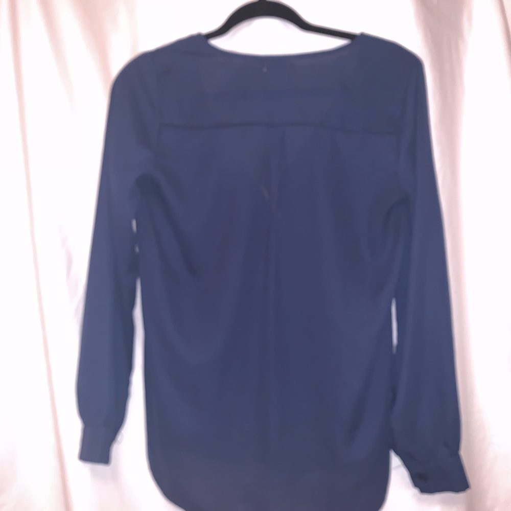 Blouse - Picture 2 of 4
